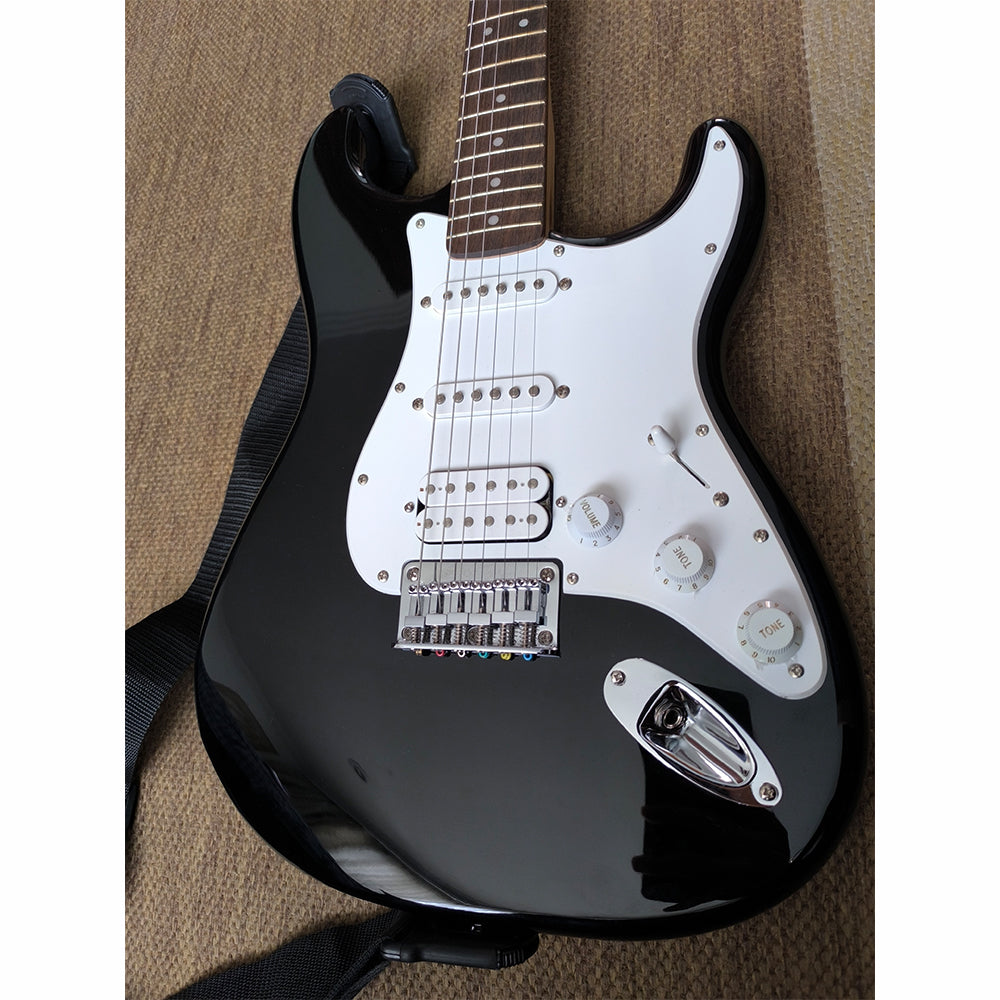 GUITARRA ELÉCTRICA FENDER SQUIER STRATOCASTER (USADA)