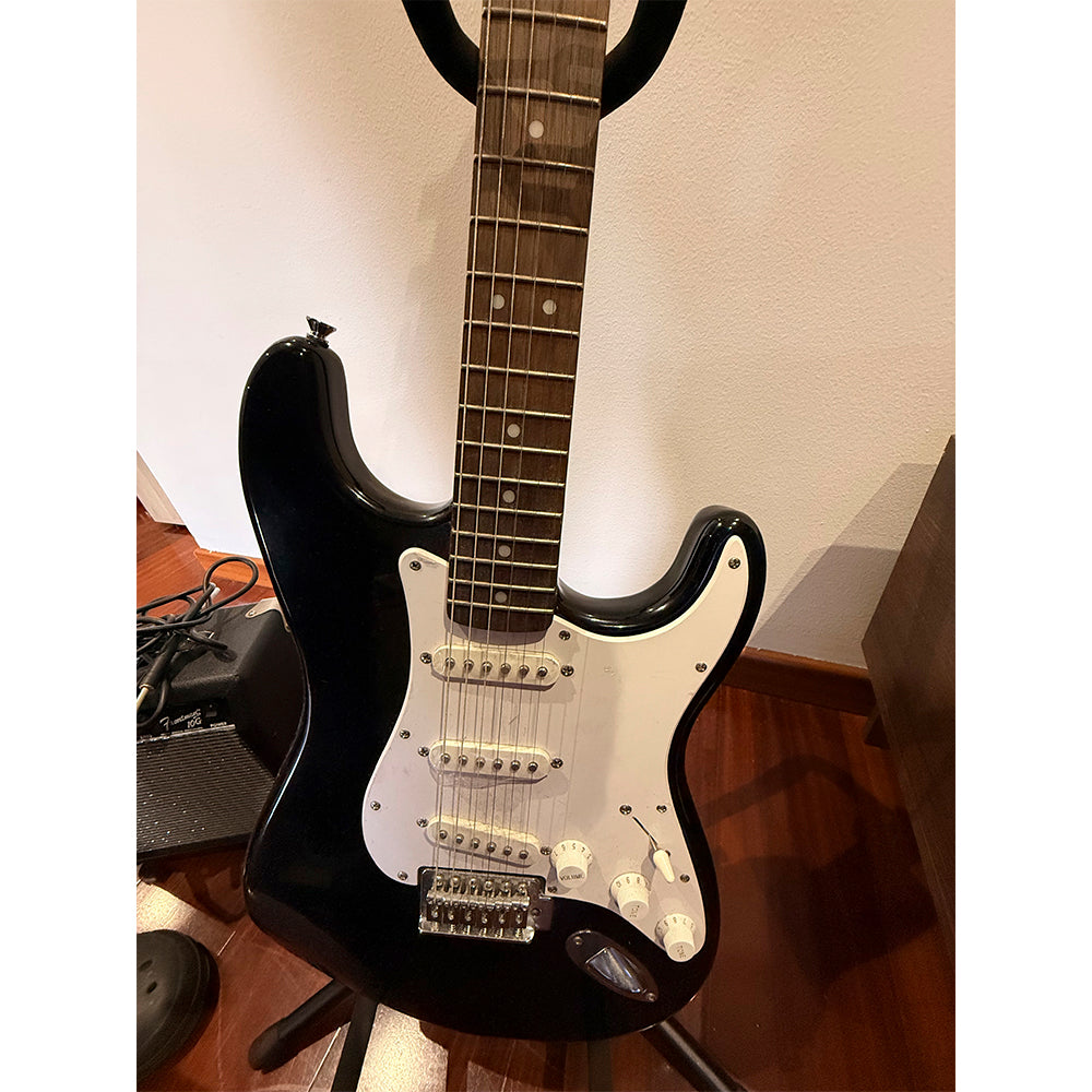 GUITARRA ELECTRICA SQUIER CON AMPLIFICADOR