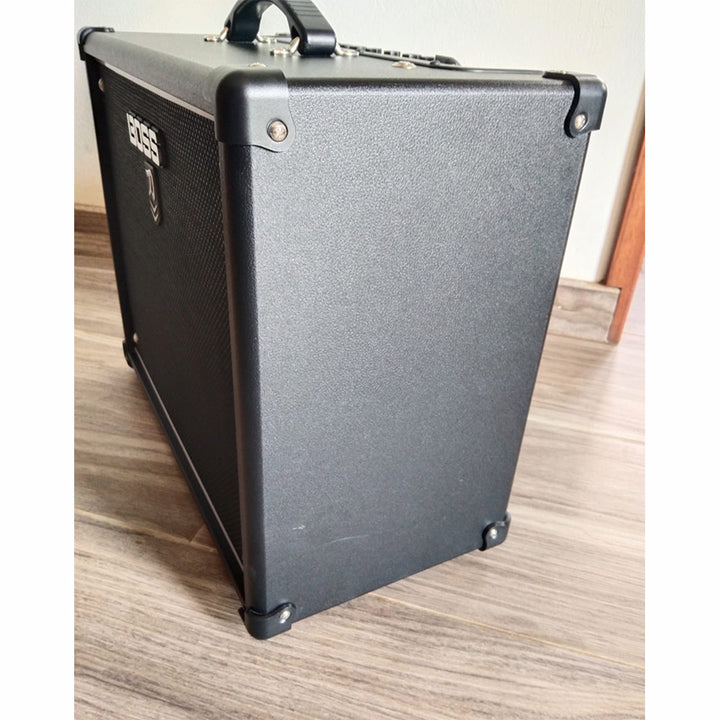 AMPLIFICADOR DE GUITARRA ELECTRICA BOSS KATANA 50 MKII (USADO)