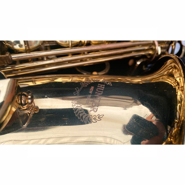 SAXOFON ALTO CON ACCESORIOS (USADO)