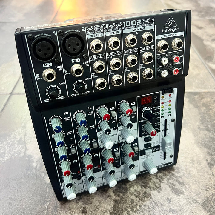 MIXER BEHRINGER XENYX 1002FX - USADO