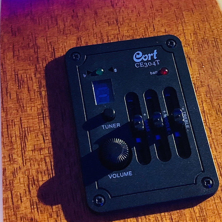 GUITARRA ELECTROACUSTICA CORT AD880CE NATURAL MATE (USADA)